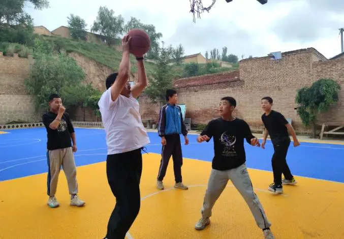家长如何帮助孩子准备篮球选秀_2
